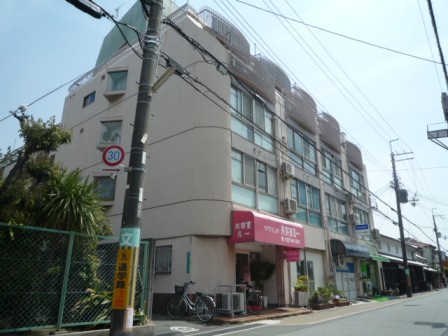 JR伊丹駅徒歩圏内！駐車場付き！