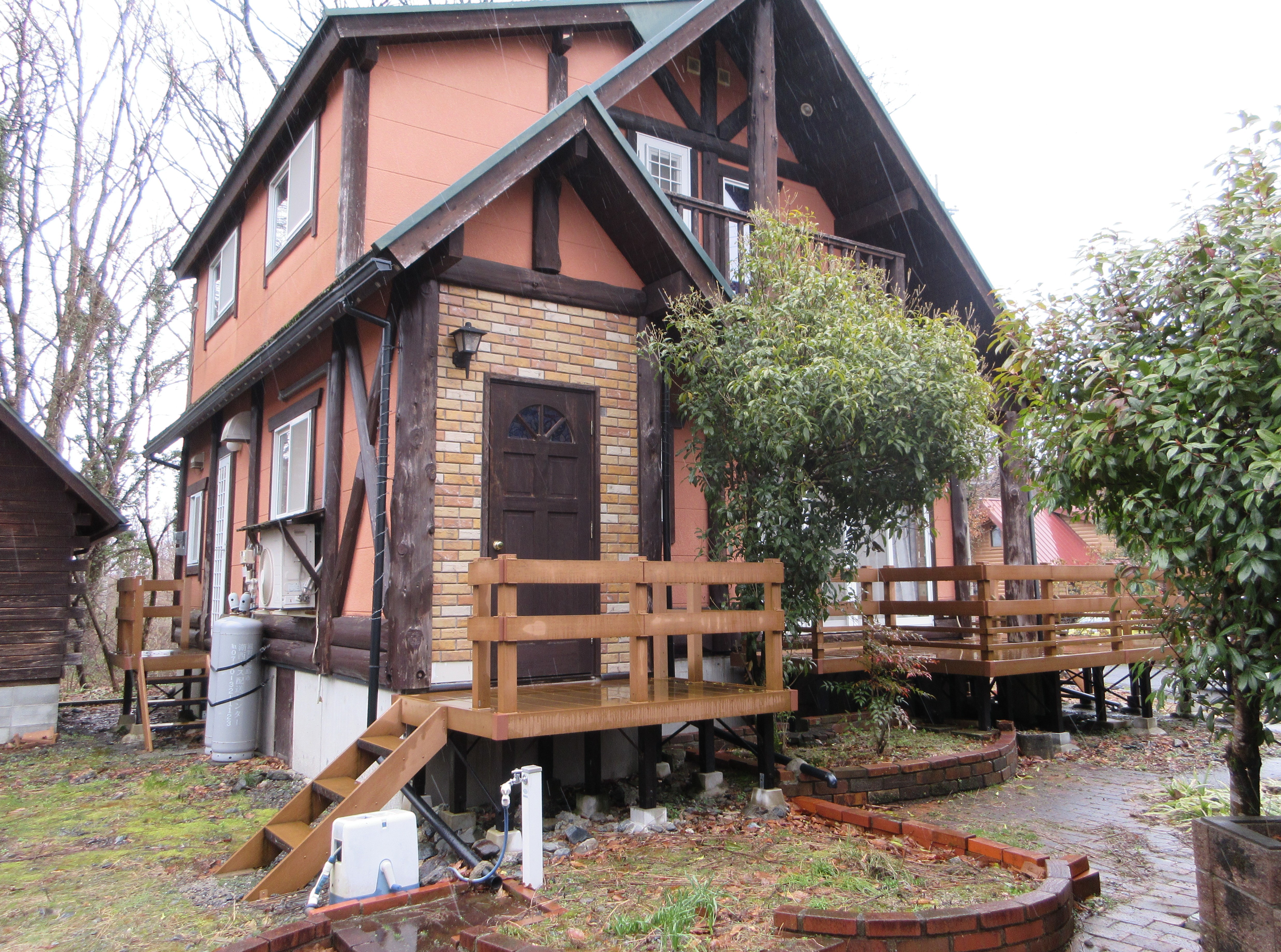 奥琵琶湖の別荘地！レジャーに最適です